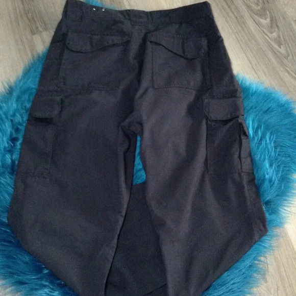 Men's Black Cargo Pants - Picture 3 of 6